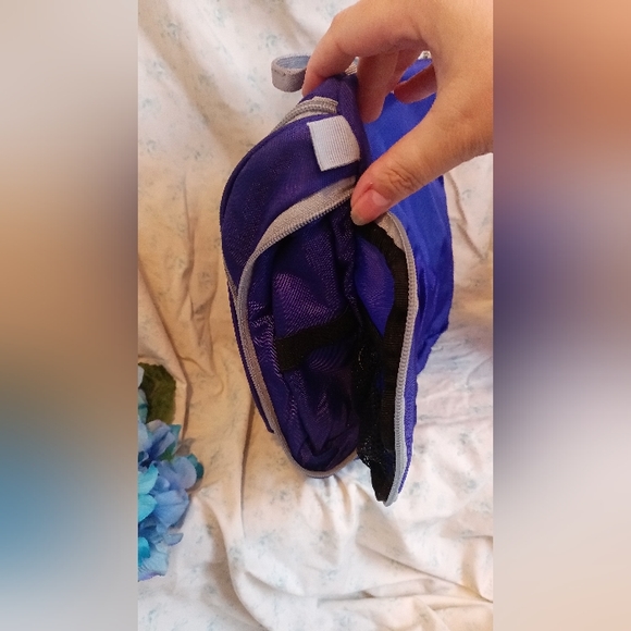 L.L.Bean Traveler - Picture 7 of 8